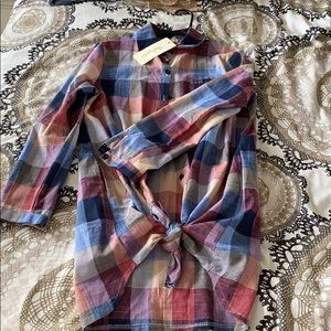Long sleeve plaid shirt